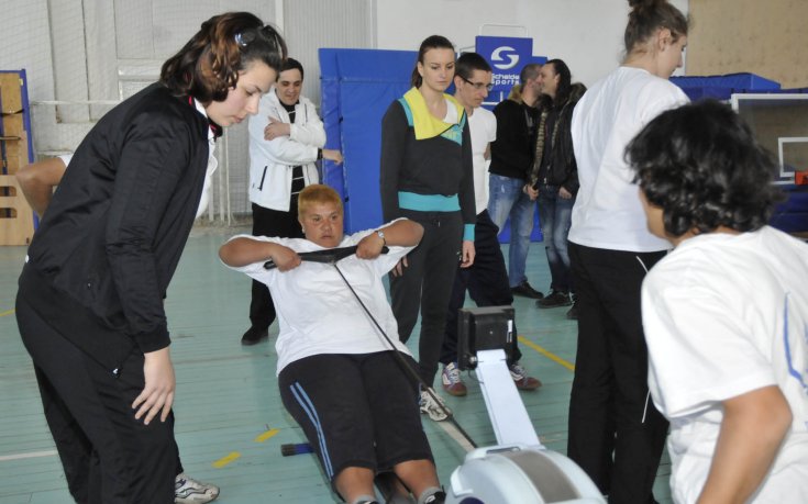 СНИМКИ: МФВС подкрепи кампания за хора с интелектуални и двигателни увреждания