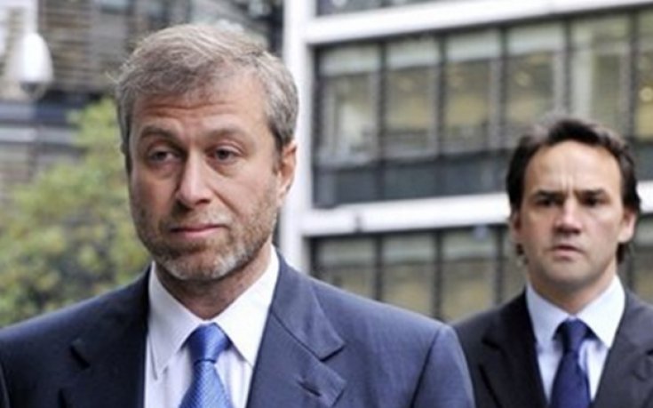 Адвокат твърди, че ФБР разпитало Абрамович