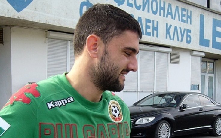 Гаджев с  контузен менискус, решават утре как да го лекуват