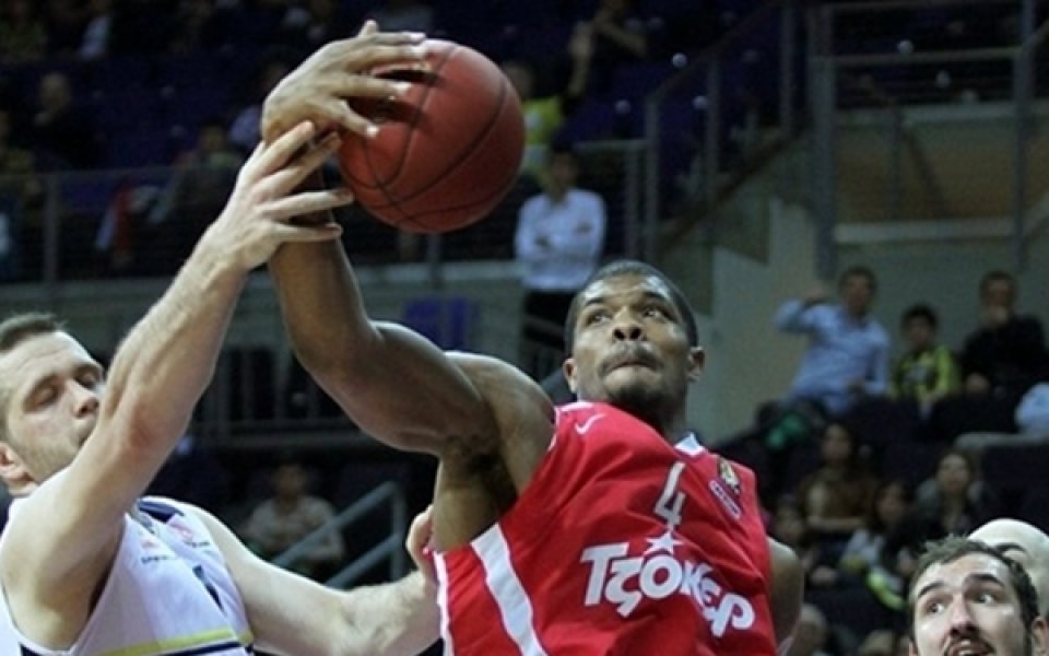 Олимпиакос с осма победа в Топ 16, приближи се до плейофите