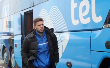 Вратар на Левски изуми, дойде с велосипед на тренировка