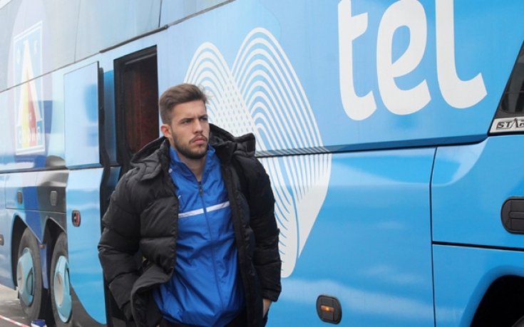 Вратар на Левски изуми, дойде с велосипед на тренировка