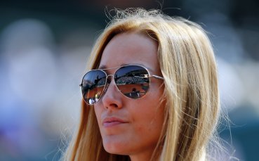 СНИМКИ: Ноле получи подкрепа от половинката си