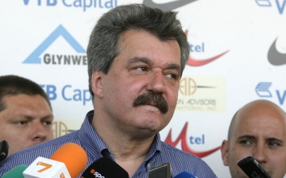 Тодор Батков надъхва Левски на Герена