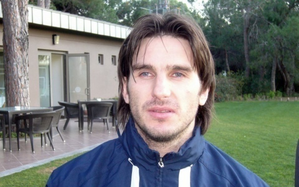 Шахтьор спечели титлата в Украйна, Велизар игра 80 за Металург