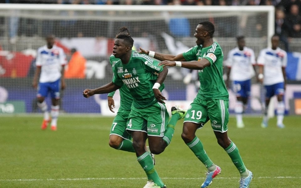 Сент Етиен пропусна отличен шанс да влезе в тройката