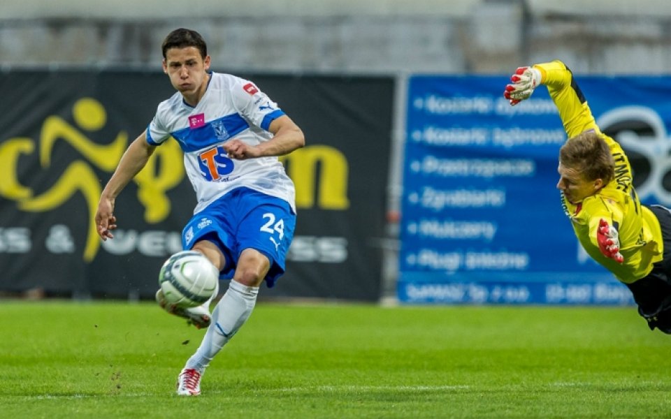 Лех Познан ще нощува на върха в Полша