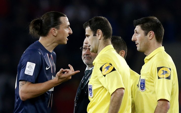 ВИДЕО: ПСЖ издрапа до хикс, освиркан от пълния стадион, чакащ титлата