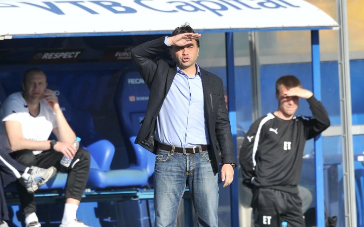 Митов остава треньор на Левски и през следващия сезон