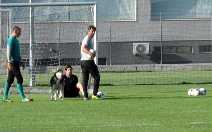 СНИМКИ: Черно море тренира на "Герена", в заниманието се включи и Хектор