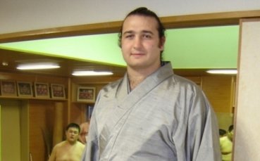Калоян защити ранга си 
