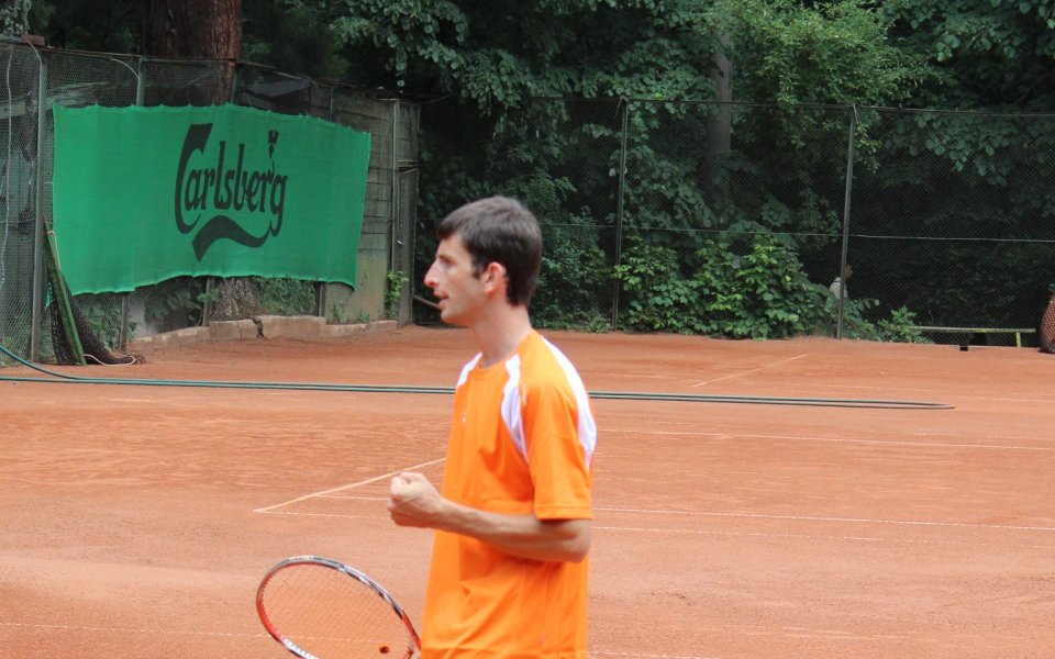 Кузманов и Лазов на четвъртфинал в Бургас