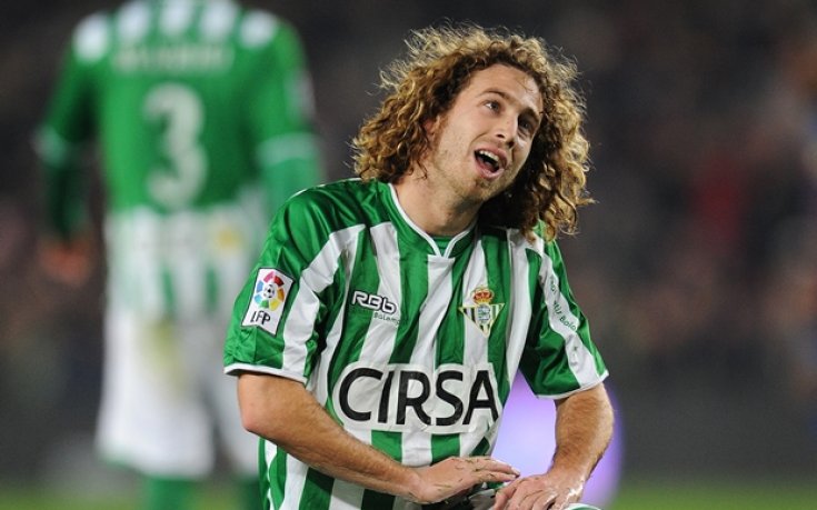 Официално: Суонси взе халф на Бетис