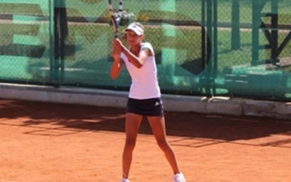 Петя Аршинкова на полуфинал на двойки в Милано