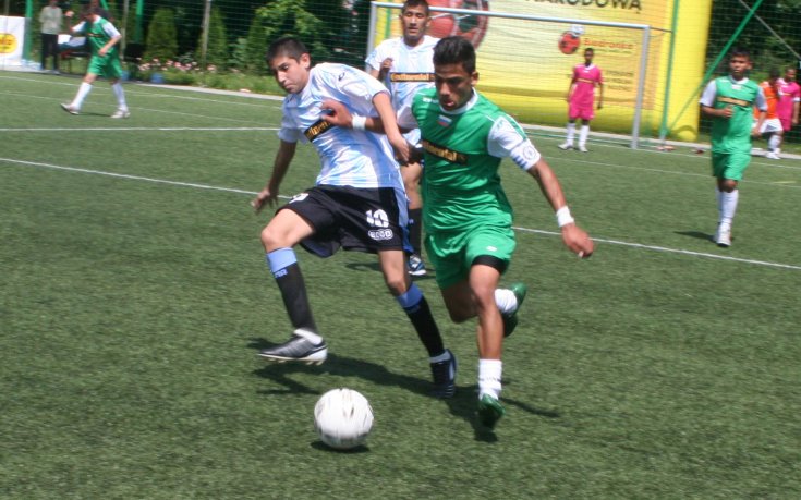 България записа две победи на Мондиала във Варшава