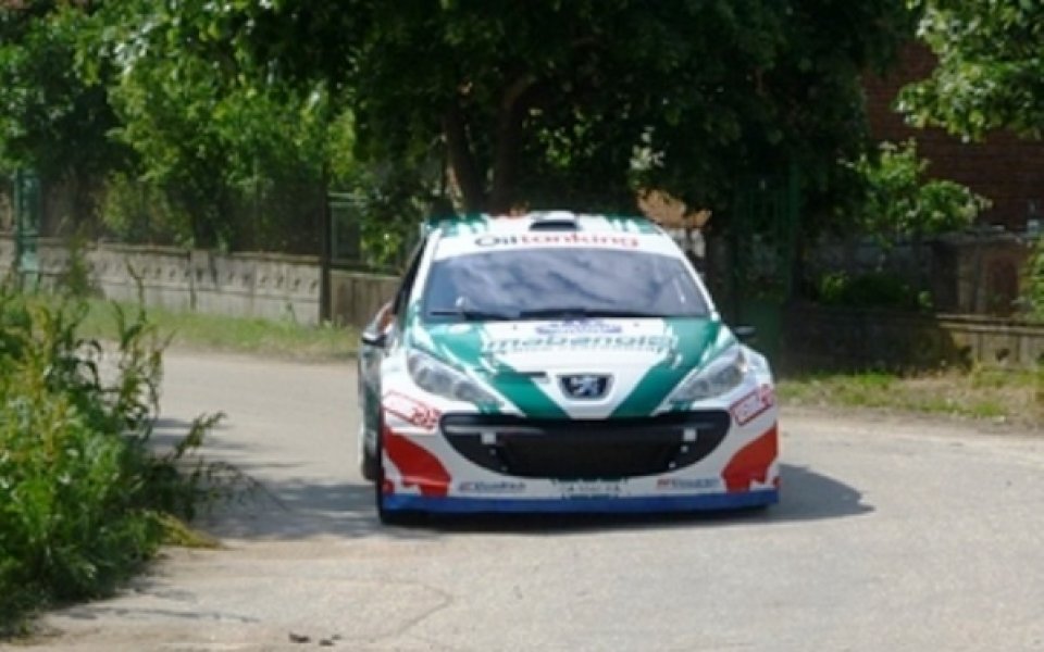 Димитър Илиев и Янаки Янакиев триумфираха в рали 