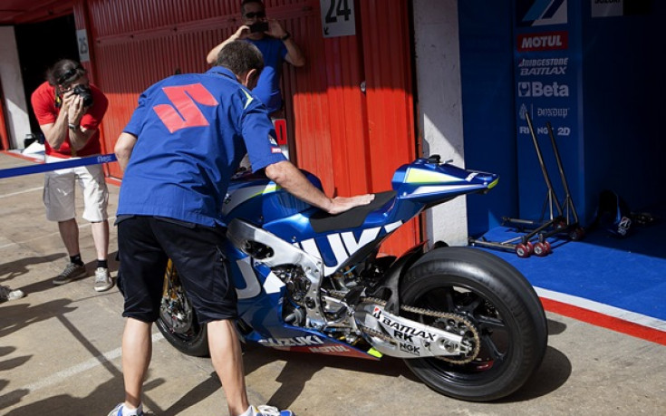 СНИМКИ: Сузуки се връща в MotoGP чак през 2015