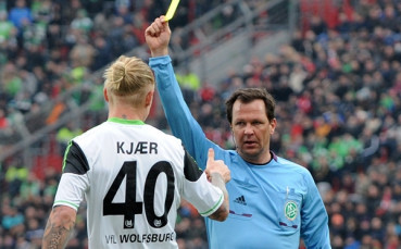 Симон Кяер пред напускане на Волфсбург