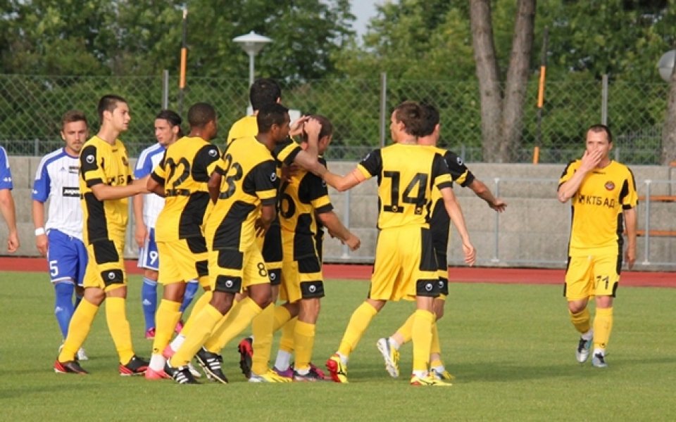 Второ равенство за Ботев Пд в Австрия