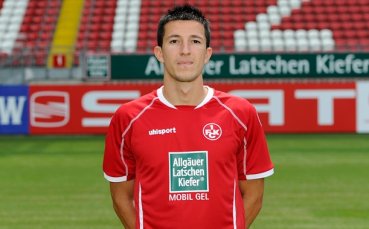 Мицански подписва за три години с Карлсруе