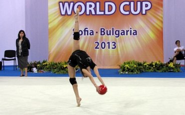 Невяна Владинова спечели контролното състезание по художествена гимнастика