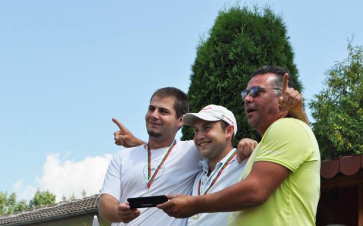 Златни стрели раздадоха на победителите в турнир по стрелба с лък