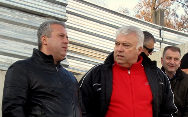 Коко Динев води в Пловдив нов бразилец, фенове го посрещат с декларация