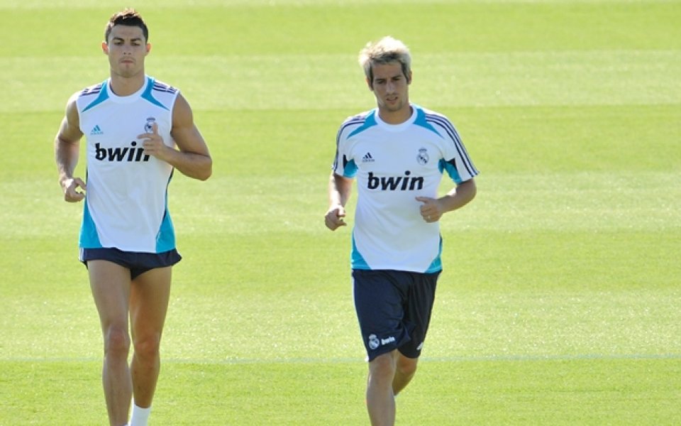 Коентрао пропусна 2 дни от подготовката на Реал, настоява за бърза развръзка