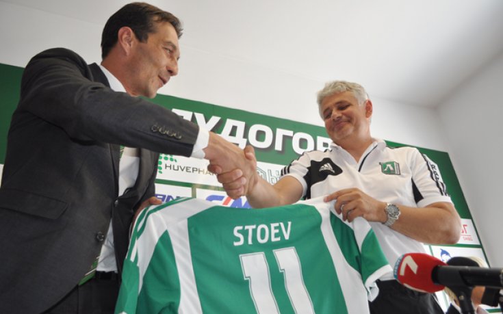 Стойчо Стоев с шанс да води Лудогорец срещу Слован