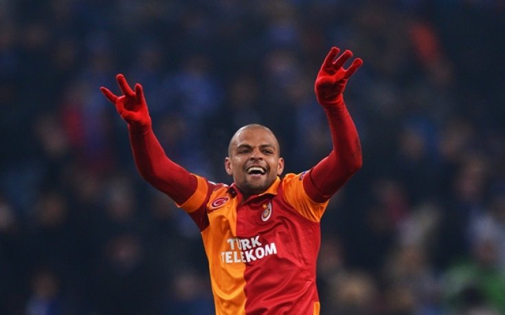 Мело и Юмют подписаха с Галатасарай