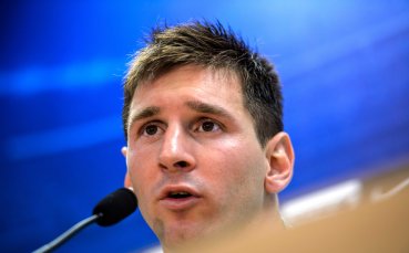 СНИМКИ: Скандалът със стриптизьорката и Меси – скалъпен?