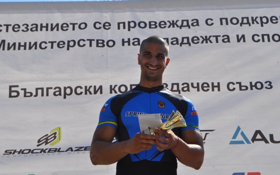 Мирослав Минчев пак събори рекорда на 1000 м. колоездене на писта