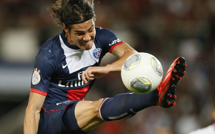 ВИДЕО: Кавани спаси ПСЖ от резил срещу Аячо