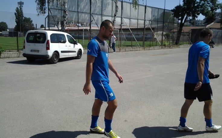 Афрото и Заркович с минимални шансове да останат в Левски