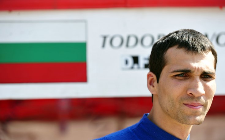 Тодор Славов атакува челото на балканския шампионат в Румъния