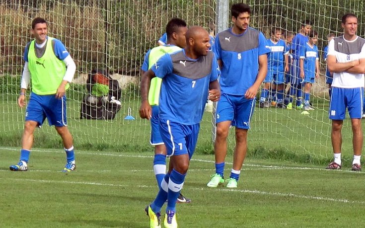 Вилфред Далма не тренира с Левски