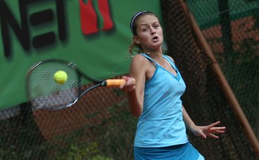 Евтимова и Ботушарова отпаднаха в Добрич