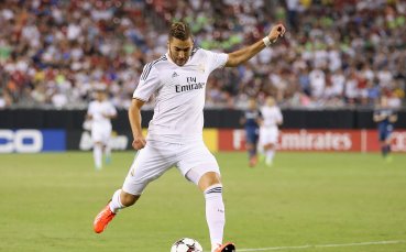 Бензема се забърка в нов сексскандал, този път с... травестит