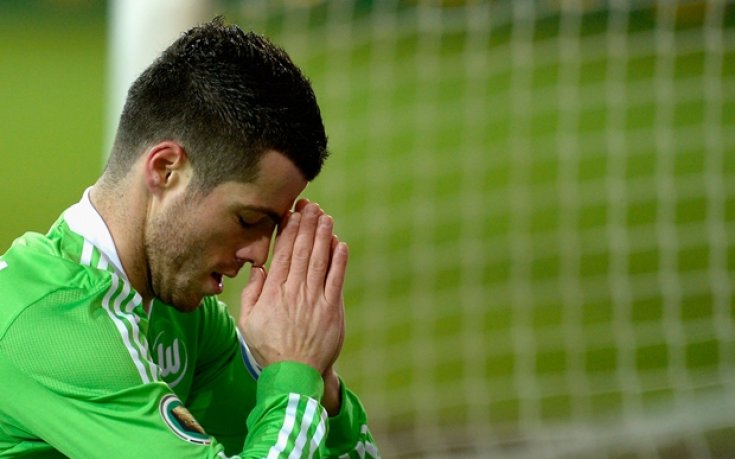 Волфсбург без португалската си звезда за месец