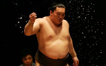 Йокодзуна Хакухо няма да участва на турнира по сумо който