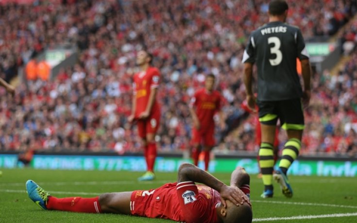 Контузено трио в Ливърпул пред завръщане срещу Нюкасъл