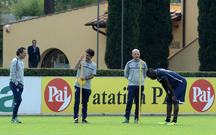 Прандели: Невъзможно е да отидем на Световното без Балотели