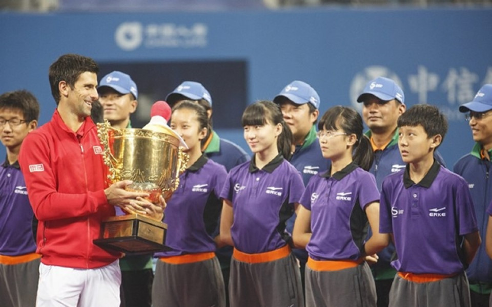 Джокович се справи с Цонга и е на финал в Шанхай