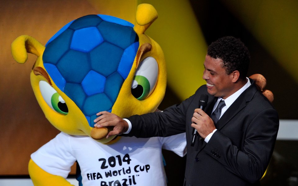 Роналдо: Бразилия е фаворит на Мондиал 2014