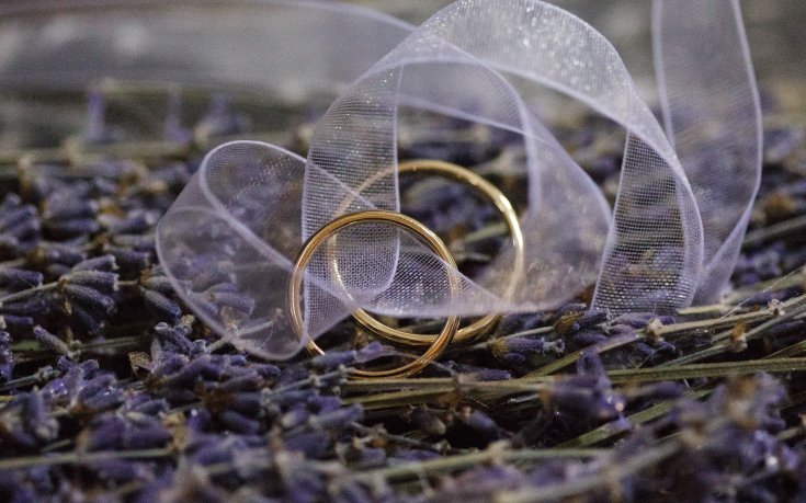 ВИДЕО: Японска сватба на „Камп Ноу“ за кадем преди Ел Класико