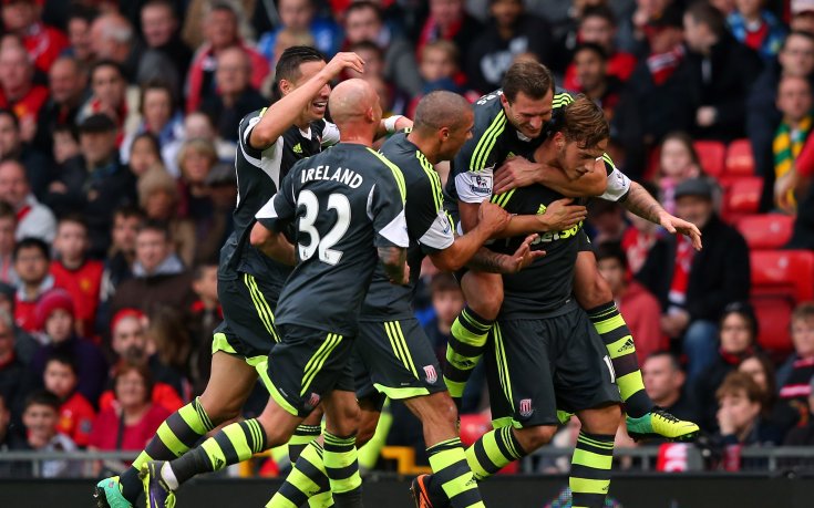 ВИДЕО: С кански мъки Юнайтед обърна Стоук Сити