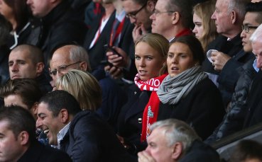 СНИМКИ: Каролине пак на „Анфийлд“