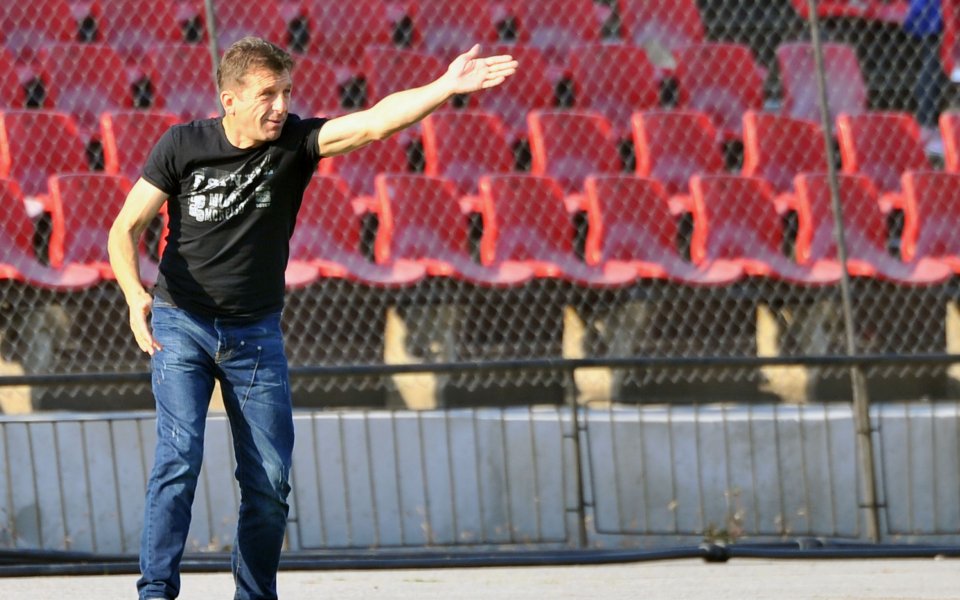 Красимир Мечев: Все такива леки голове получаваме