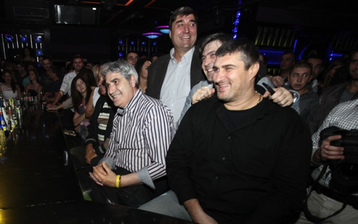 СНИМКИ: Атлетка и баскетболист станаха Мис и Мистър НСА 2013