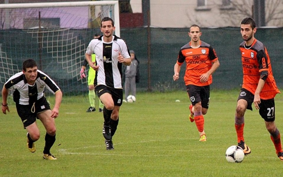 СНИМКИ: На Югозапад  Сливница и Симитли не се победиха, добро съдийство на Николай Йорданов